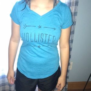 Blue Hollister t shirt